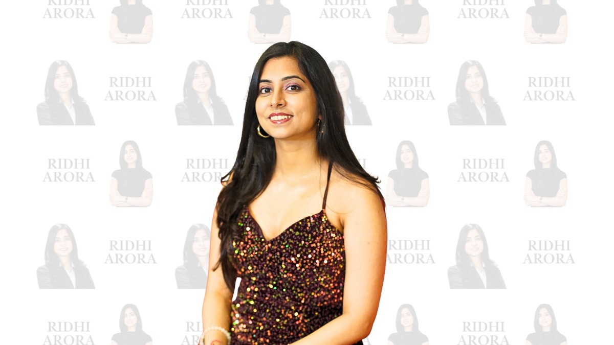 Actress Ridhi Arora